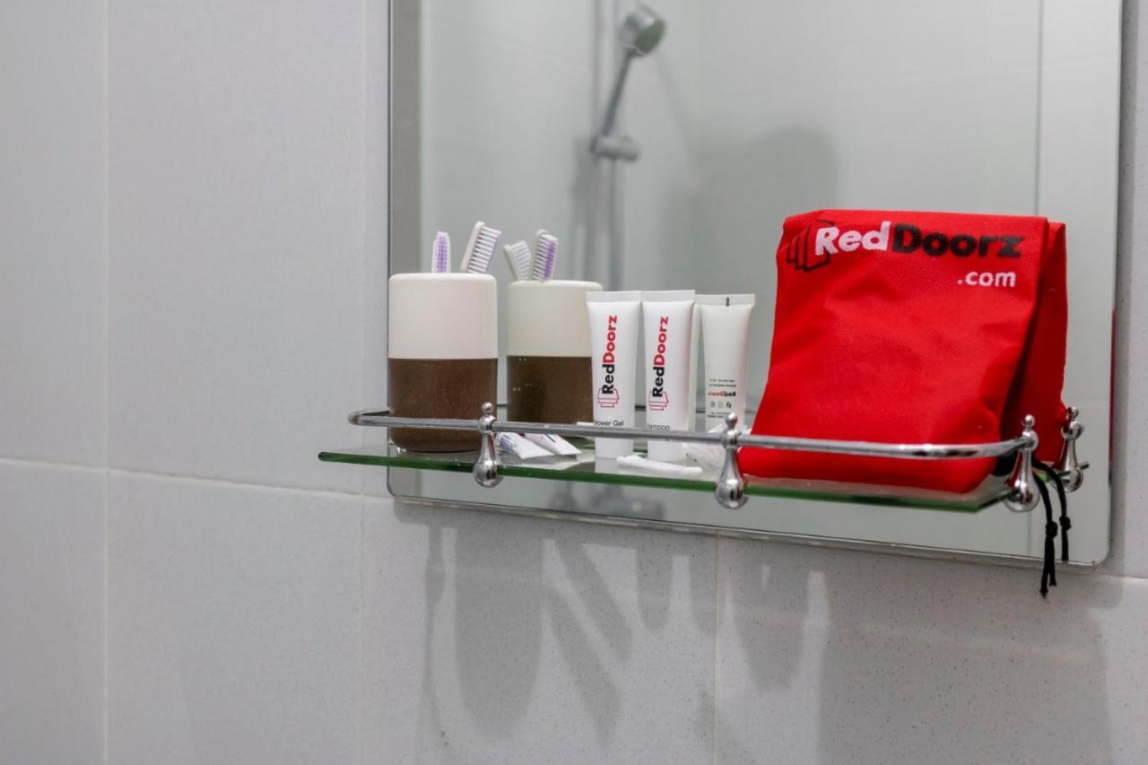 Apartment Riverview Residence Jababeka Redpartner Cikarang Buitenkant foto